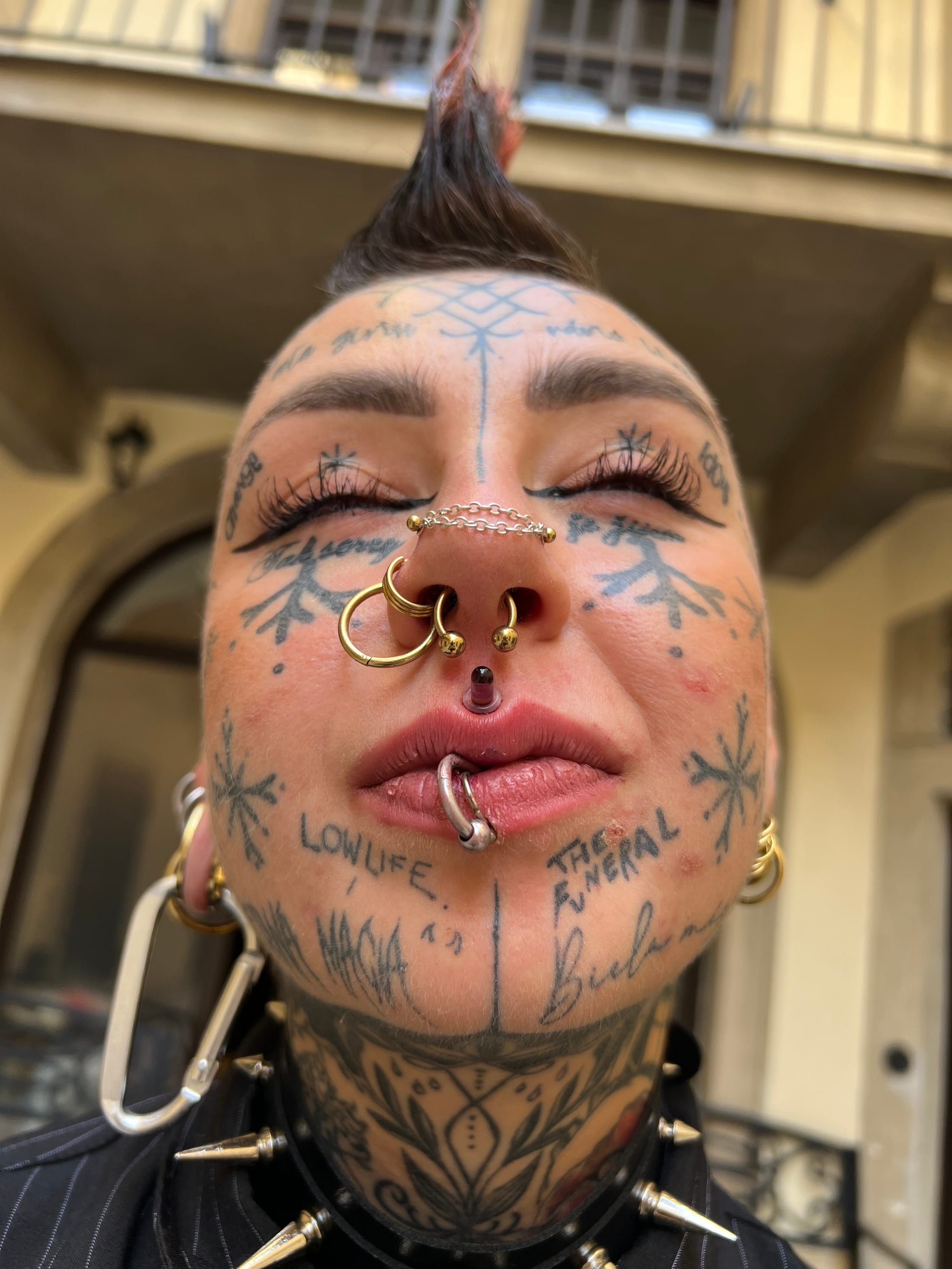 Piercing — Nara